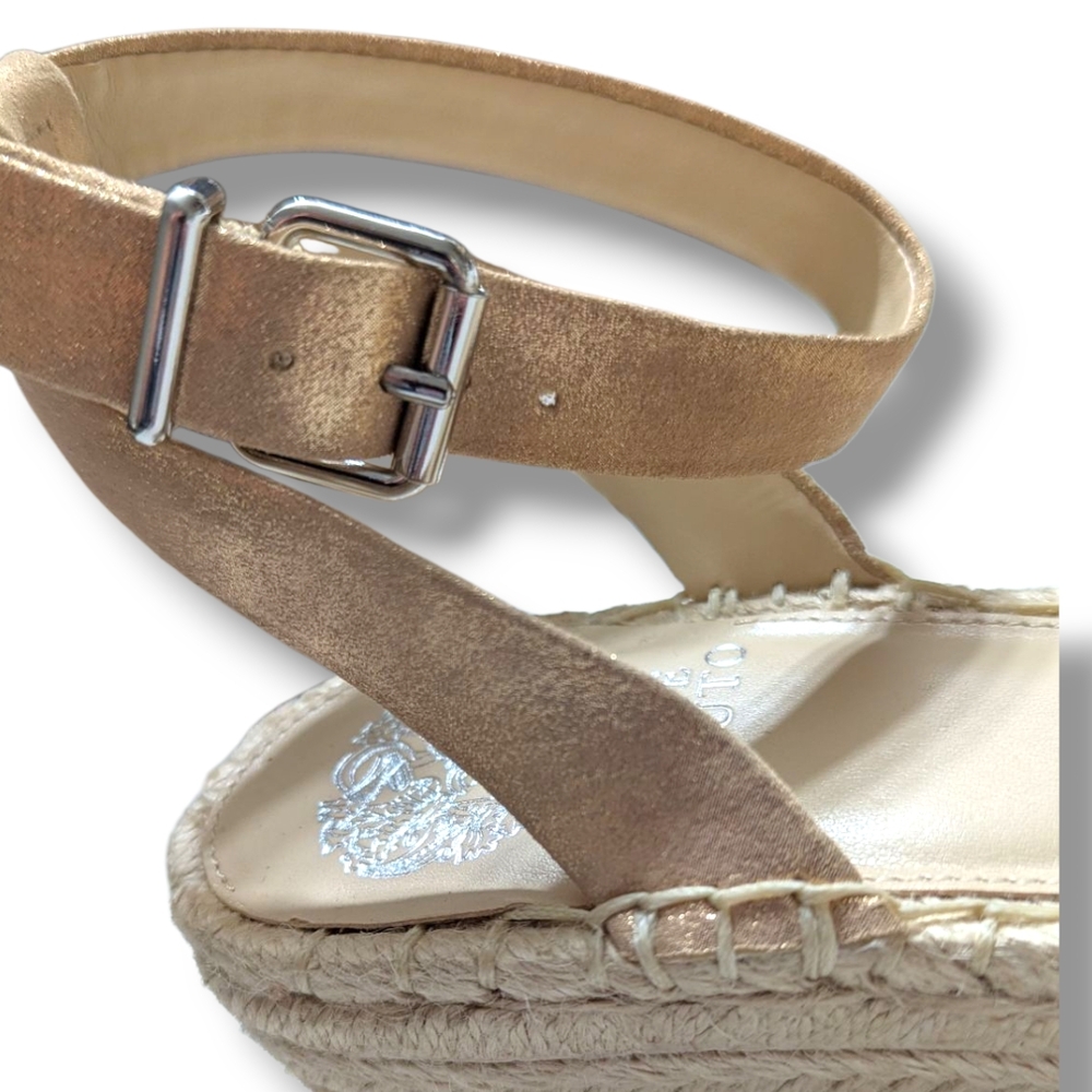 NEW VINCE CAMUTO Bendsen Wedge Sandal IN ROSE GOLD SZ 9.5 - Picture 10 of 14